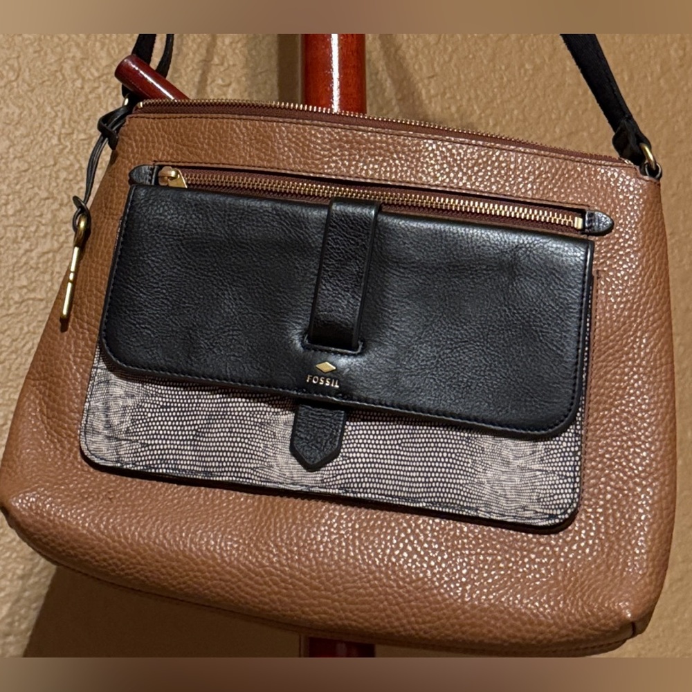 Fossil Issue 1954 Style Leather Crossbody Purse